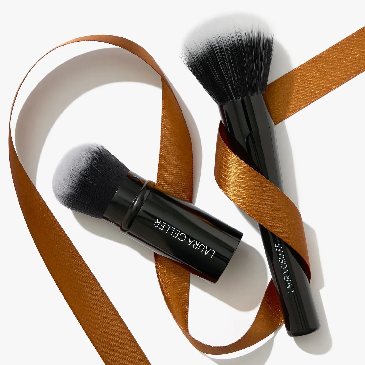 Blending Beauties 2 PC Face Brush Set