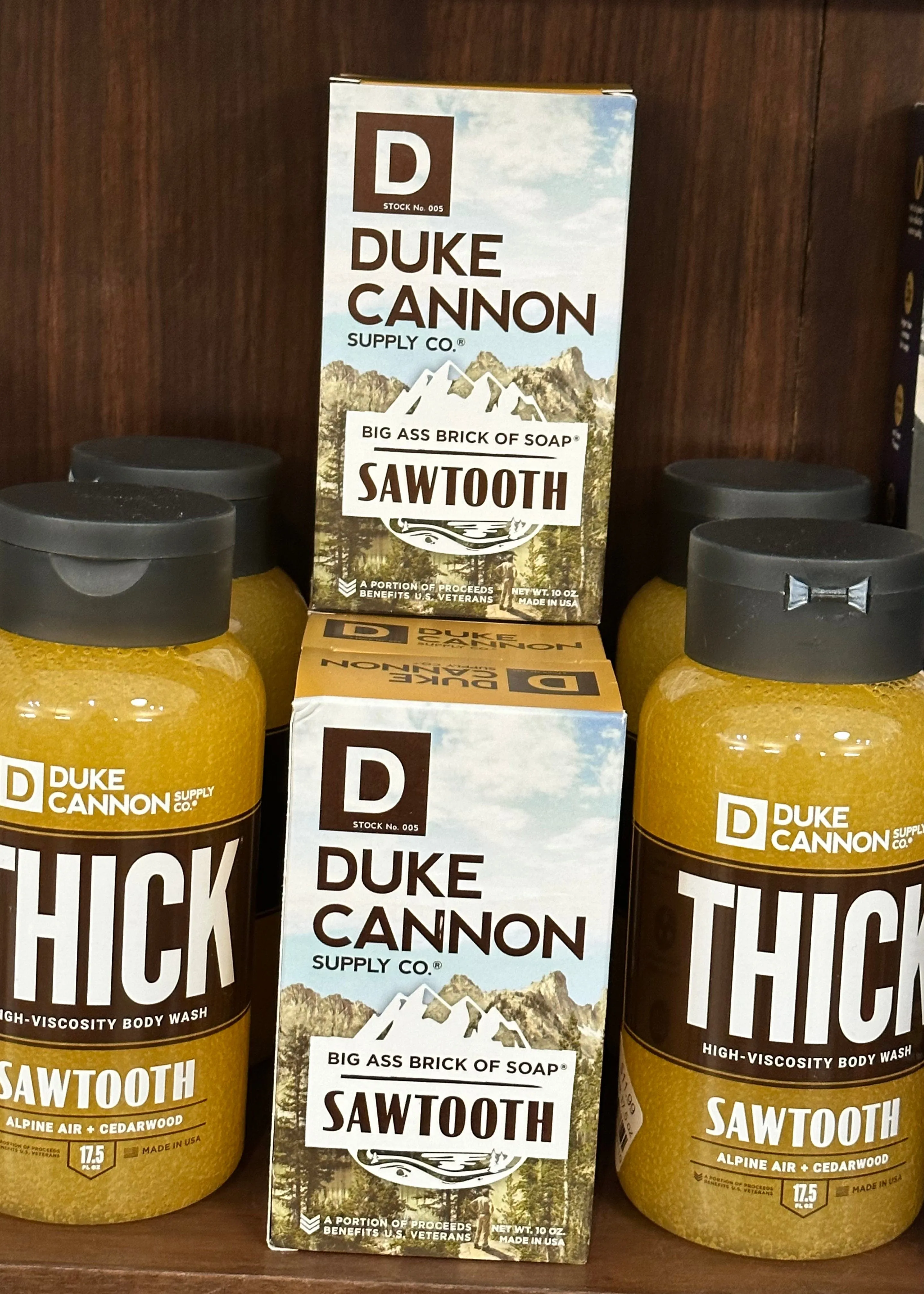 Duke Cannon Sawtooth Soap & Thick Body Wash: Powerful Cleansing, Patriotic Purpose & Invigorating Fragrance